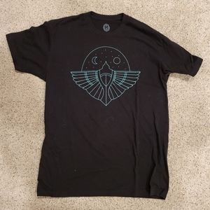 Wohven Men's Graphic T-shirt Size Medium